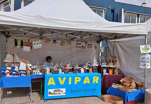 AVIPAR
