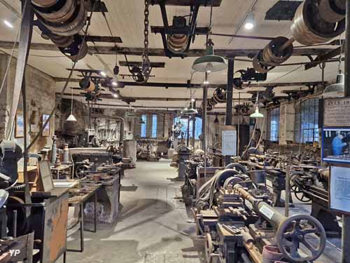 Battant - écomusée scierie et atelier mécanique centrale hydroélectrique