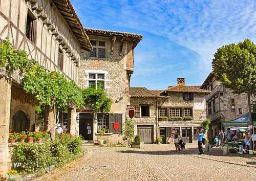 Bureau d'information touristique de Pérouges