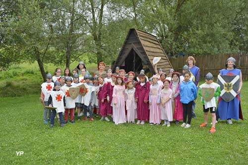 Camp de siège médiéval