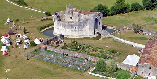 Château de Saint-Jean-d'Angle