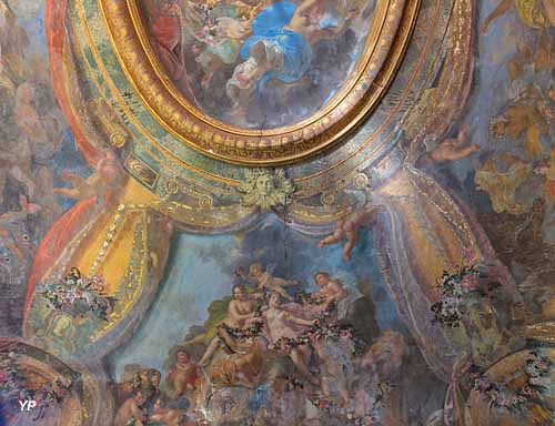 Plafond du salon d'honneur