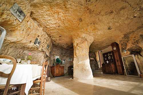 Grottes du R&eacute;gulus