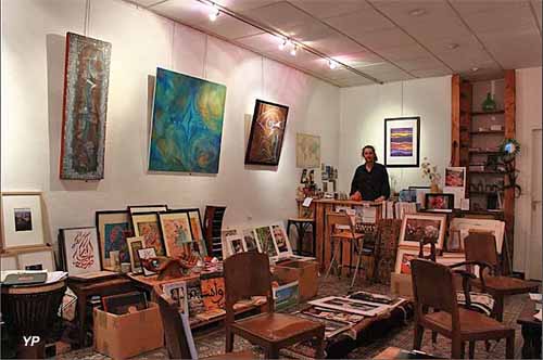 La Vina, Galerie-Caf&eacute;