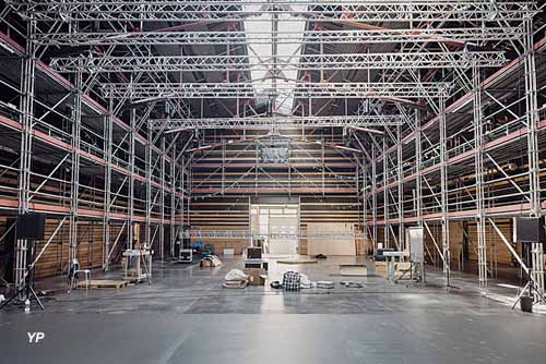 Le Bercail - outil de Création Marionnette et Arts Associés