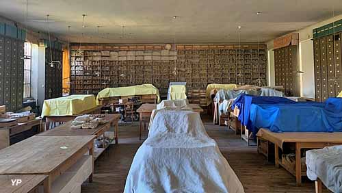 Manufacture Auguste Experton