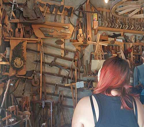 Mus&eacute;e des outils d'hier