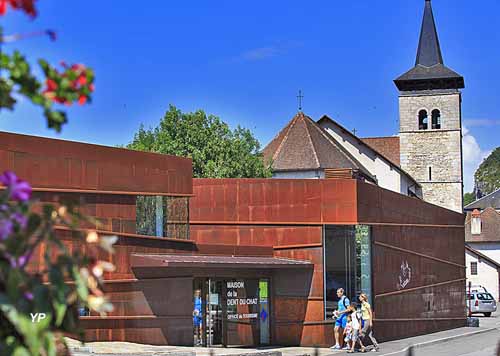 Office de Tourisme de Yenne - Maison de la dent du Chat