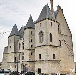 Château des ducs (doc. Yalta Production)