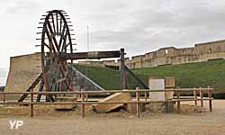 Château Ducal - treuil de carriers