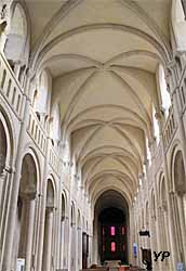 Abbatiale de la Trinité - chaire