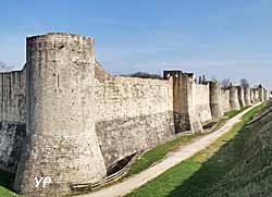 Remparts de Provins