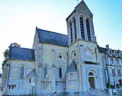 Eglise saint Donatien et saint Rogatien (doc. Yalta Production)