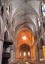 Cathédrale Saint-Cyr-et-Sainte-Julitte - chaire