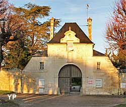 Abbaye de Royallieu - parc de Bayser