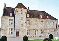 Abbaye Saint-Jean-des-Vignes - logis de l'Abbé