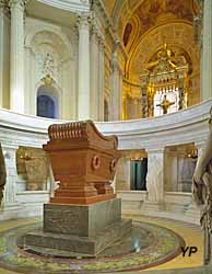 Hôtel national des Invalides - Musée de l'Armée - tombeau de l'Empereur
