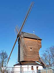 Moulin à pivot du Mont Trouillet