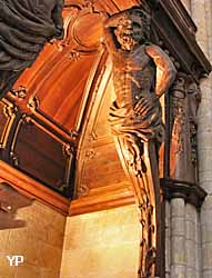 Cathédrale Saint Maurice - buffet d'orgues (1742-1748)