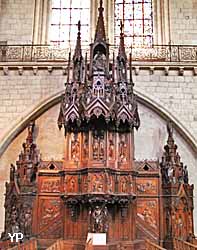 Cathédrale Saint Maurice, chaire sculptée par l'abbé René Choyer (1870)