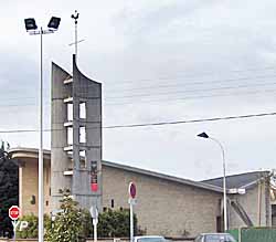 Eglise Notre-Dame-de-La-Paix (doc. Michel Cavey)