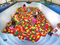 Parc de loisirs - piscine à balles