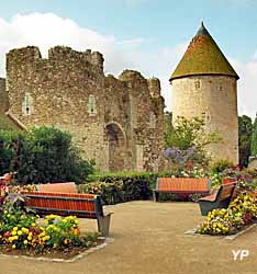 Fortifications - tour du Roi