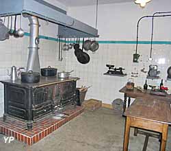 Fort A5 Bois-du-Four - cuisine