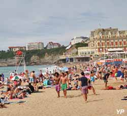 Biarritz - Grande plage Nord (palais) (doc. Yalta Production)