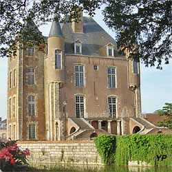 Château de Bellegarde - donjon