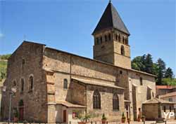 Eglise Saint-Nicolas (doc. OT Au Coeur du Beaujolais)