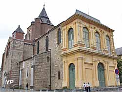 Cathédrale Notre-Dame de la Sède (Yalta Production)