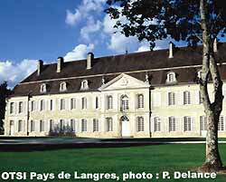 Abbaye d’Auberive (doc. P. Delance / OTSI Pays de Langres)