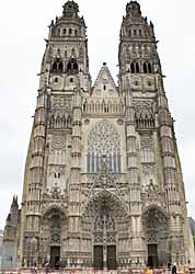 Cathédrale Saint-Gatien - portail central