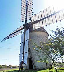 Moulin à vent (doc. Roland Piquemal)