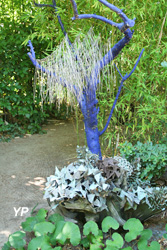 Arbre bleu