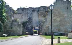 Porte de Laon (doc. OT Coucy-le-Château)