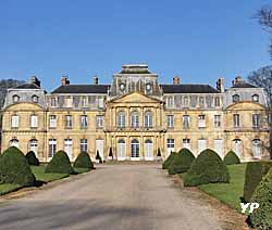 Château de Champlâtreux