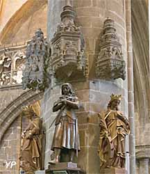 Statues des vertus cardinales