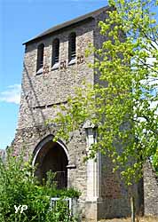 Tour-clocher de l'église Saint-Georges (doc. Mairie de Villaines-la-Juhel)