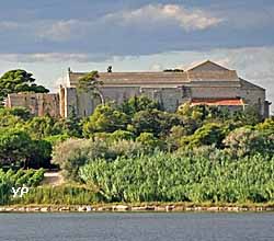 Ancienne cathédrale Saint-Pierre de Maguelone