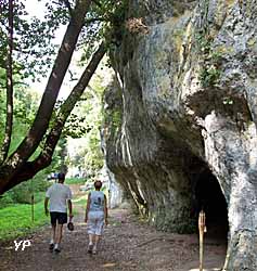 Château de la Roche Courbon - grottes