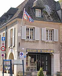 Syndicat d'initiative de Semur-en-Auxois (doc. Yalta Production)