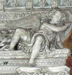 Chapelle Saint-Clément - décor en stuc