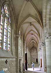 Collégiale d'Auffay