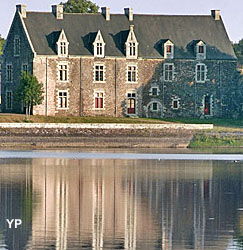 Château de Comper