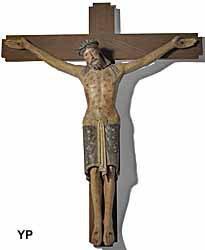 Christ en bois polychrome (XIIe s.)