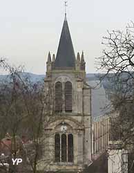 église Saint-Pierre de Montfort-l'Amaury