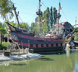 Disneyland Paris - Le Galion des Pirates