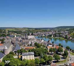 Givet (doc. Office de Tourisme de Val d'Ardenne)